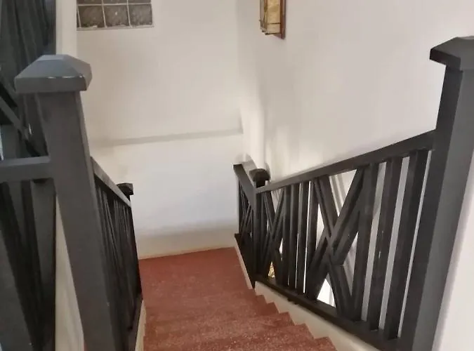 Indopak Villa & Restaurant Hotel