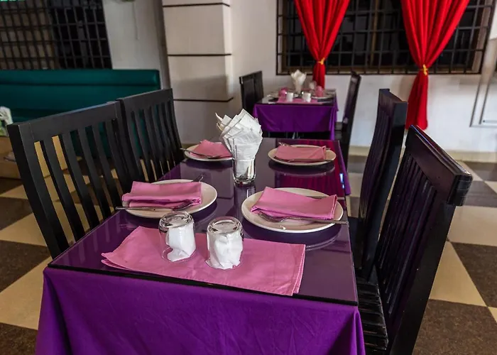 Indopak Villa & Restaurant Siem Reap
