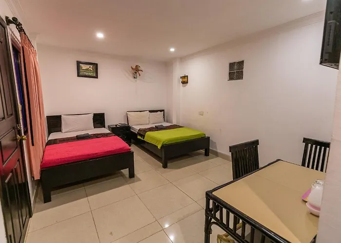 Indopak Villa & Restaurant Siem Reap