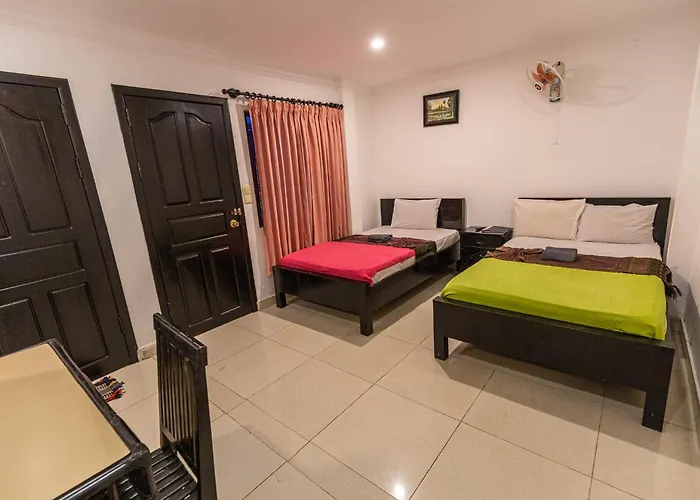Indopak Villa & Restaurant Siem Reap